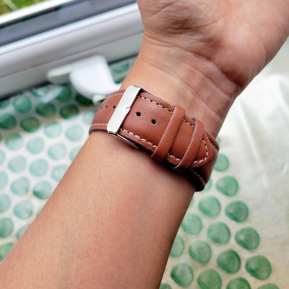 Classic Watch - image 5